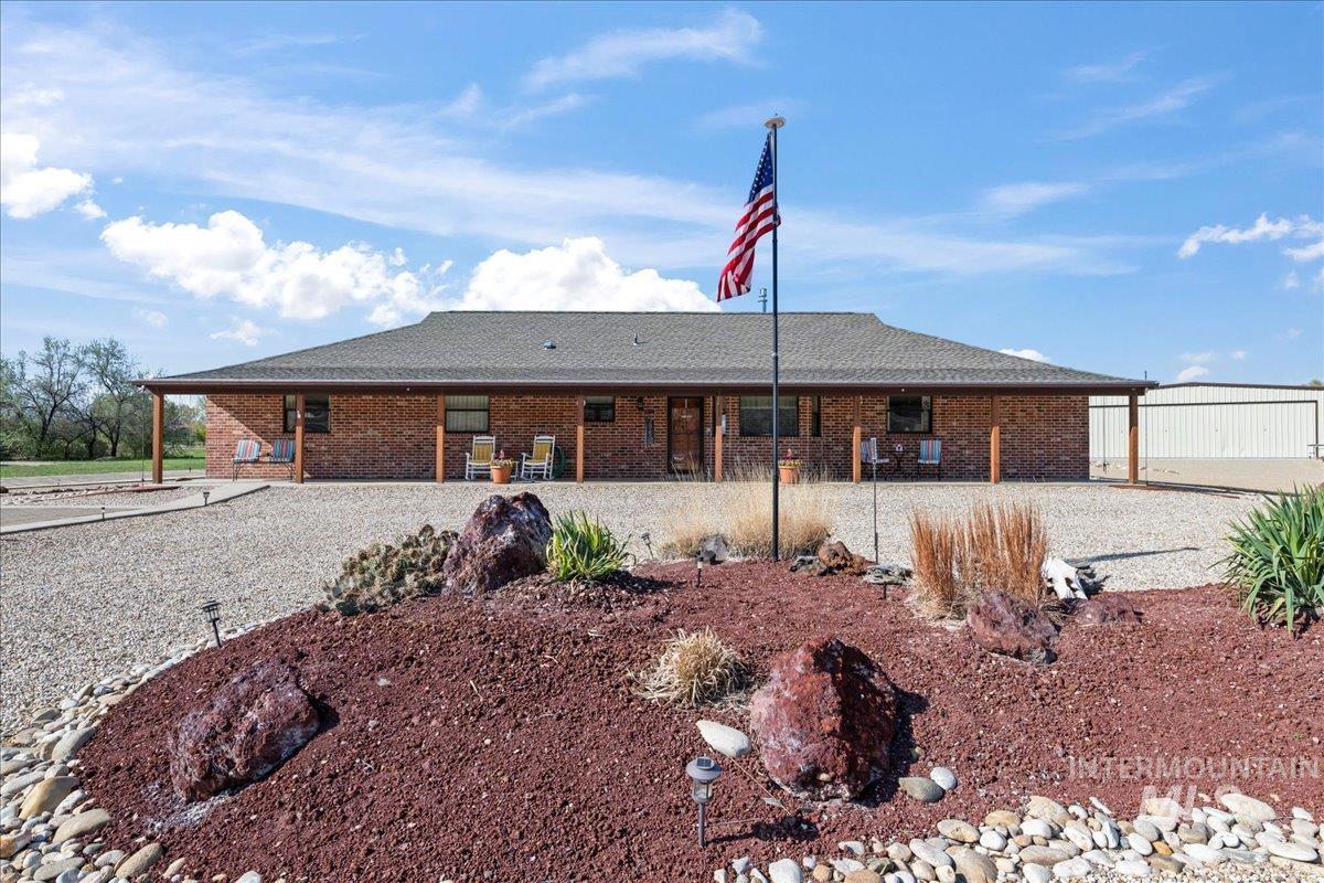 10514 Airpark Loop Property Photo 1