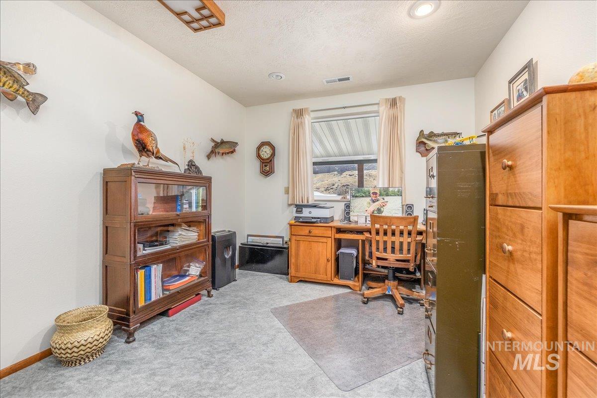 10514 Airpark Loop Property Photo 25