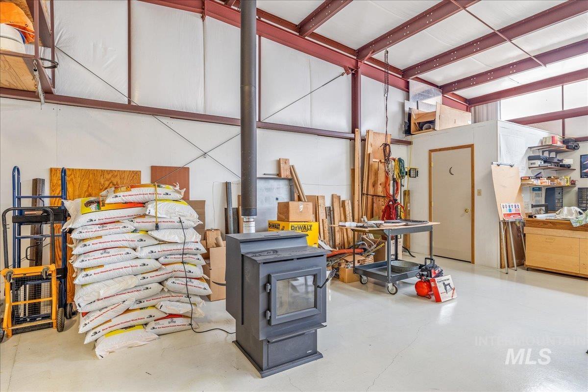 10514 Airpark Loop Property Photo 29