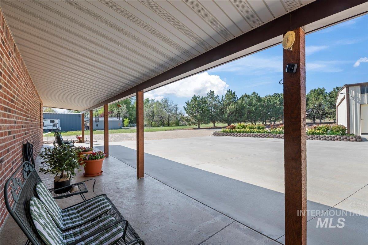 10514 Airpark Loop Property Photo 31