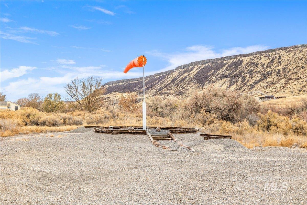 10514 Airpark Loop Property Photo 41