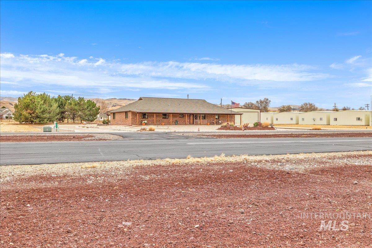10514 Airpark Loop Property Photo 46