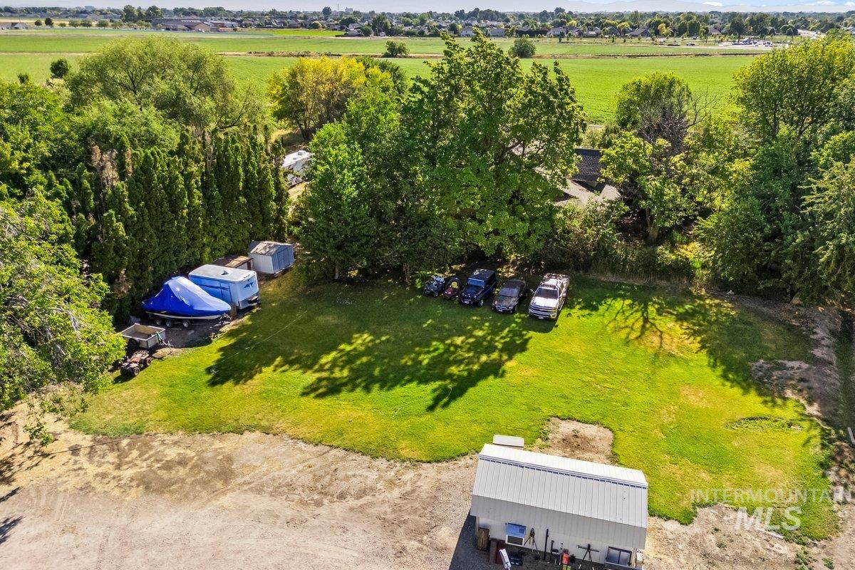 11825 Hensen Dr Property Photo 8