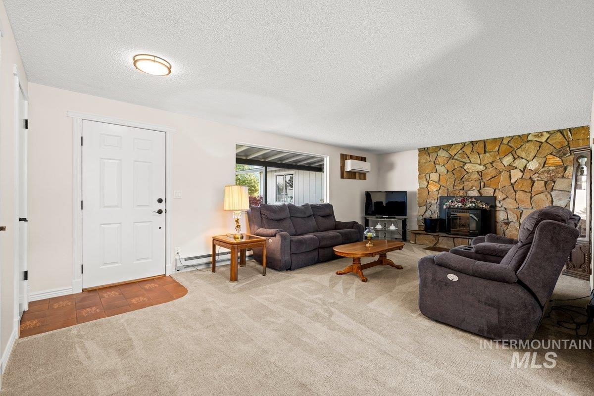 11825 Hensen Dr Property Photo 12