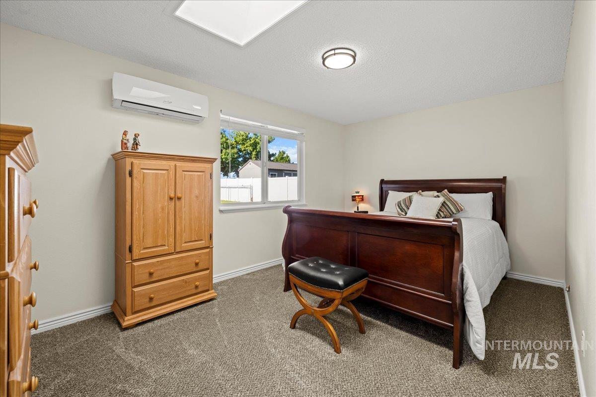 11825 Hensen Dr Property Photo 32