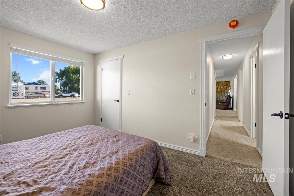 11825 Hensen Dr Property Photo 35