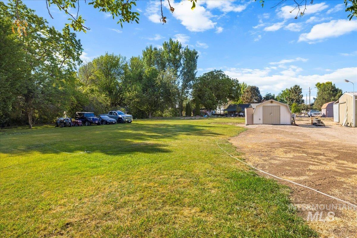 11825 Hensen Dr Property Photo 38