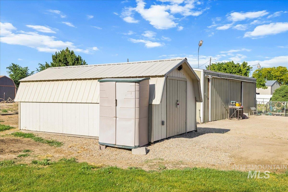 11825 Hensen Dr Property Photo 40