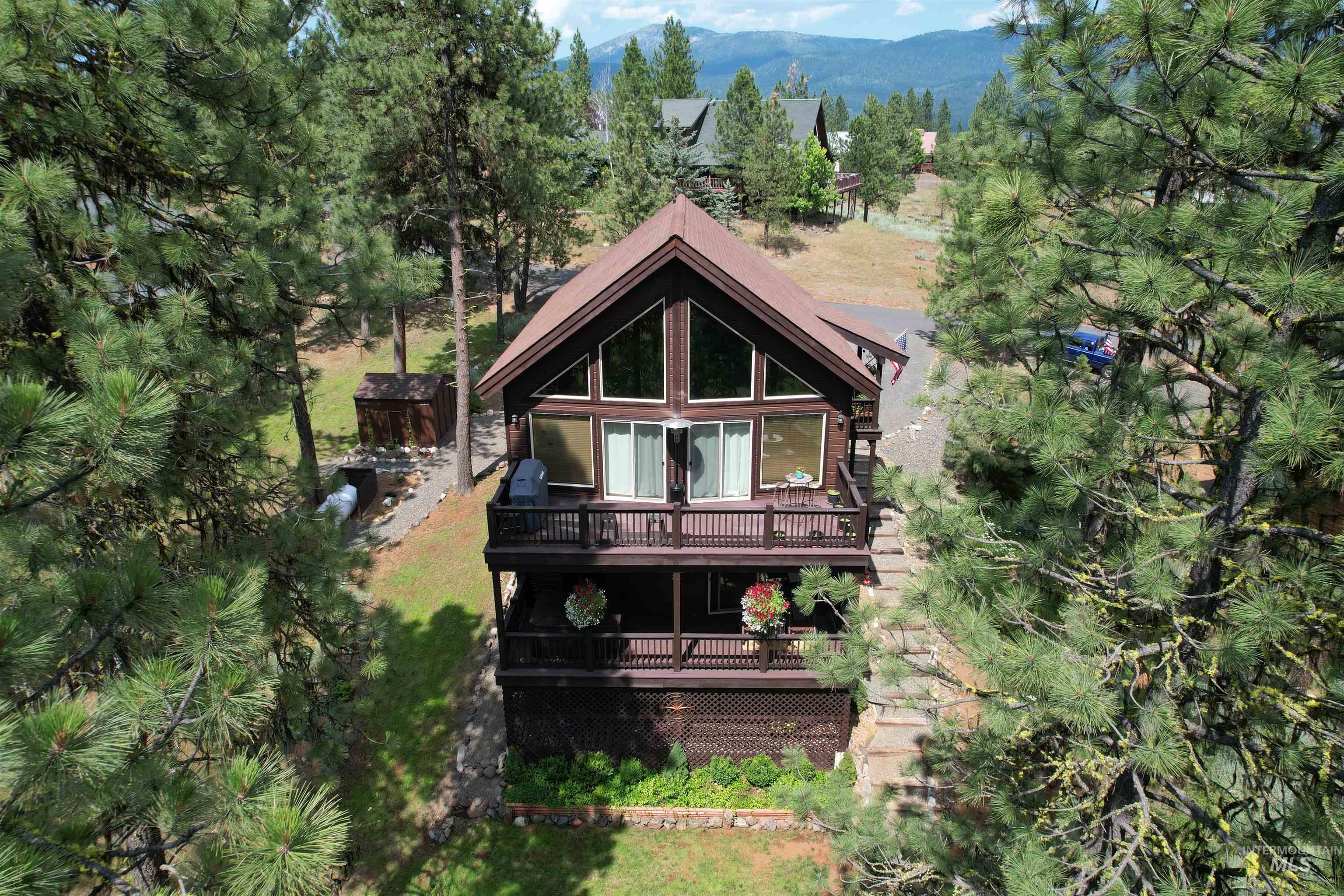 3907 Yarrow Property Photo 1
