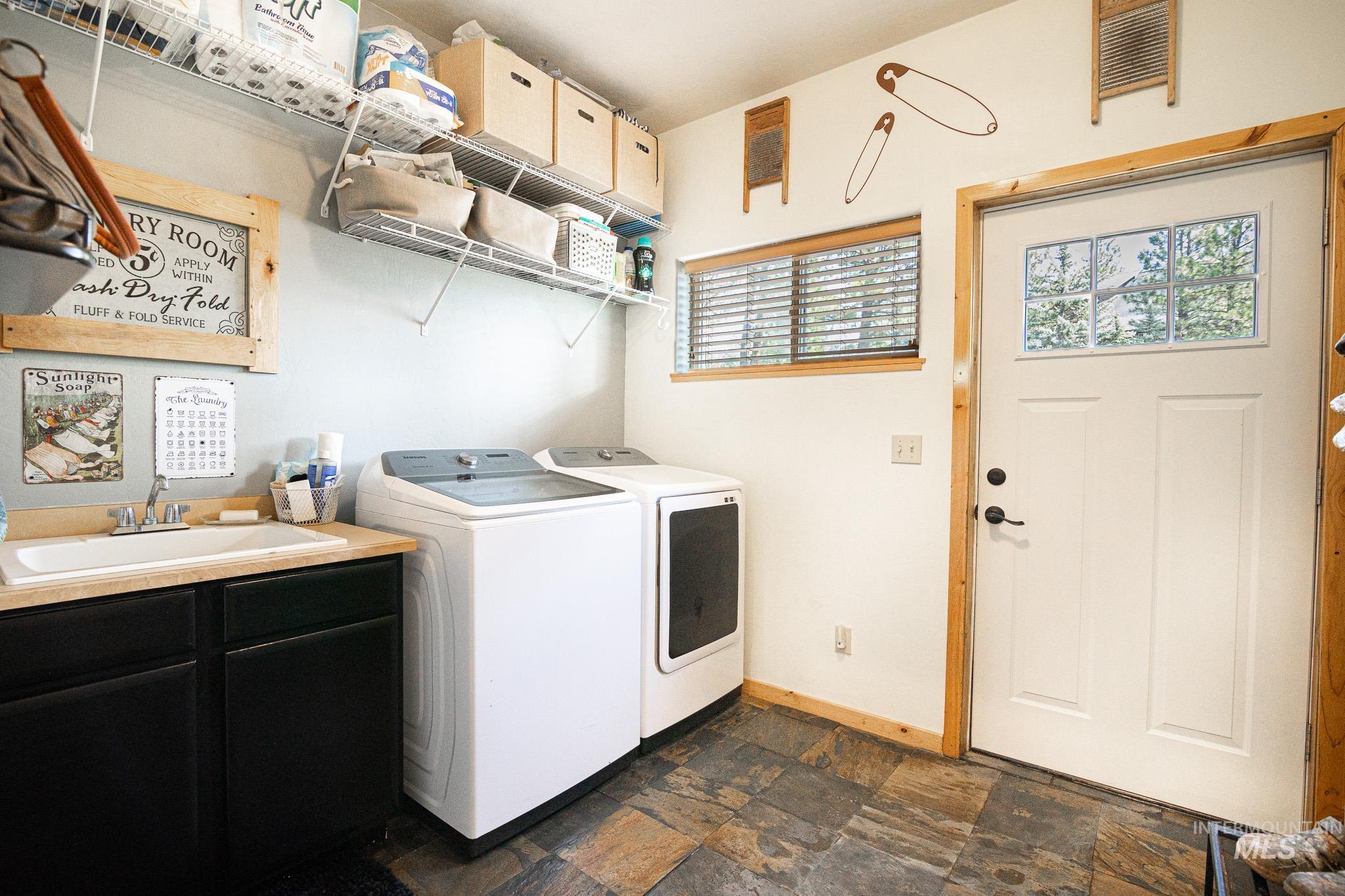 3907 Yarrow Property Photo 14