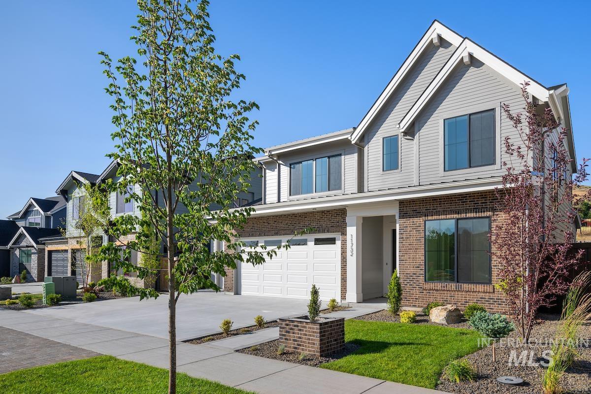 11732 N Rabbitbrush Way Property Photo 2