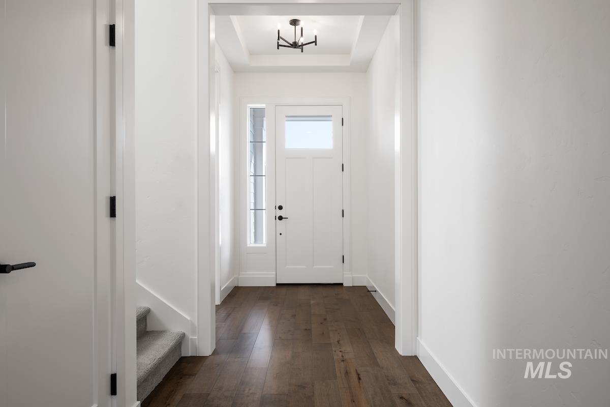 11732 N Rabbitbrush Way Property Photo 3