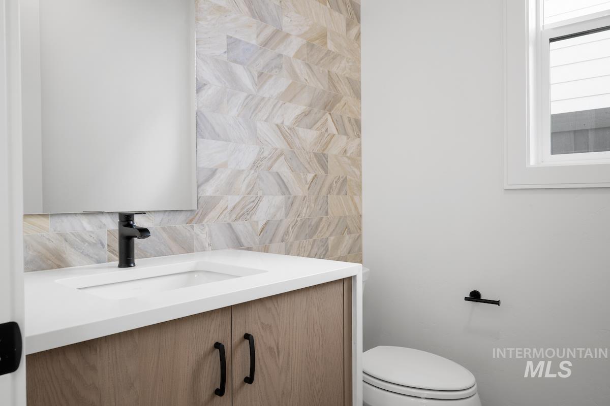 11732 N Rabbitbrush Way Property Photo 5