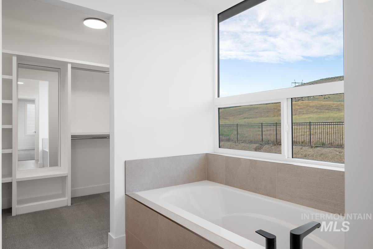 11732 N Rabbitbrush Way Property Photo 18