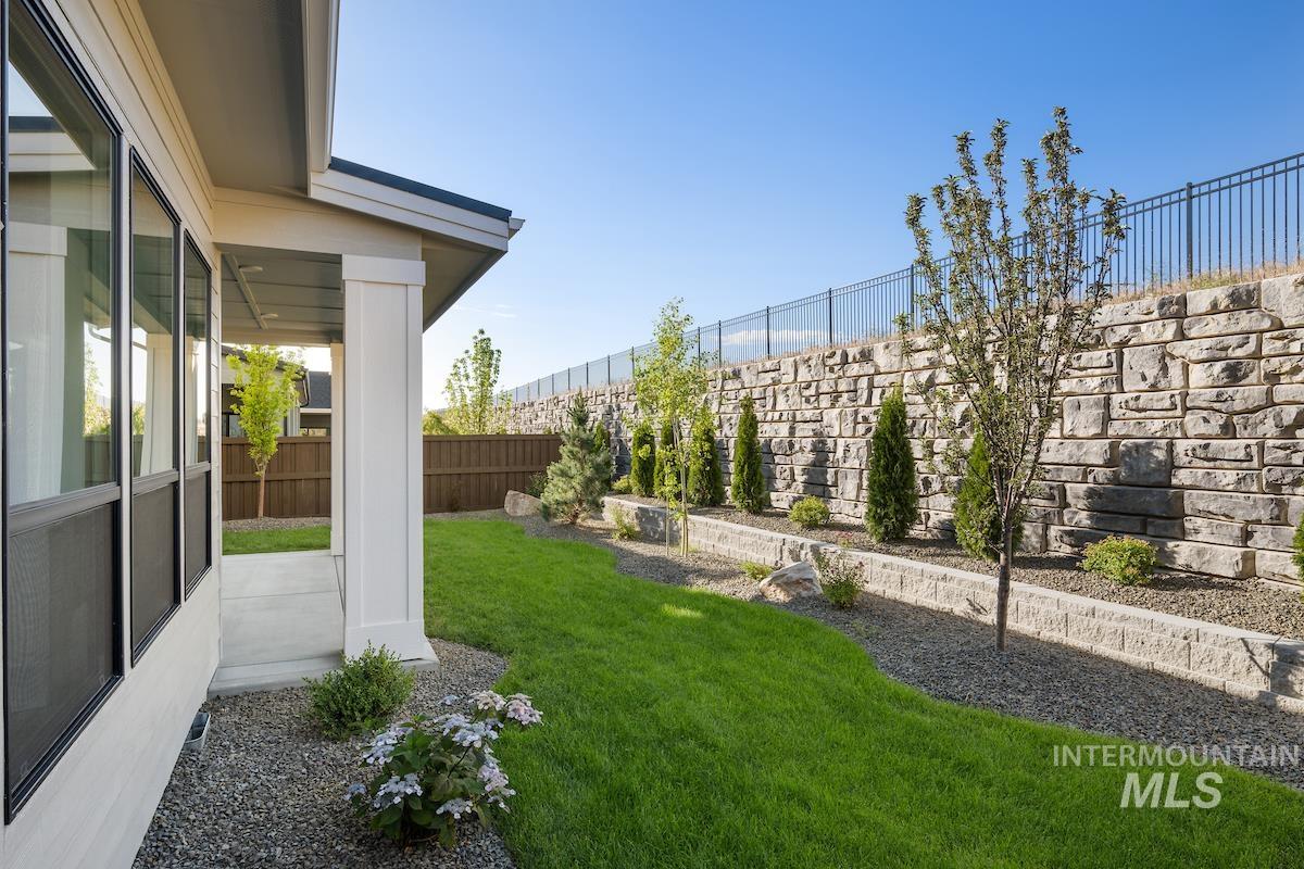 11732 N Rabbitbrush Way Property Photo 27