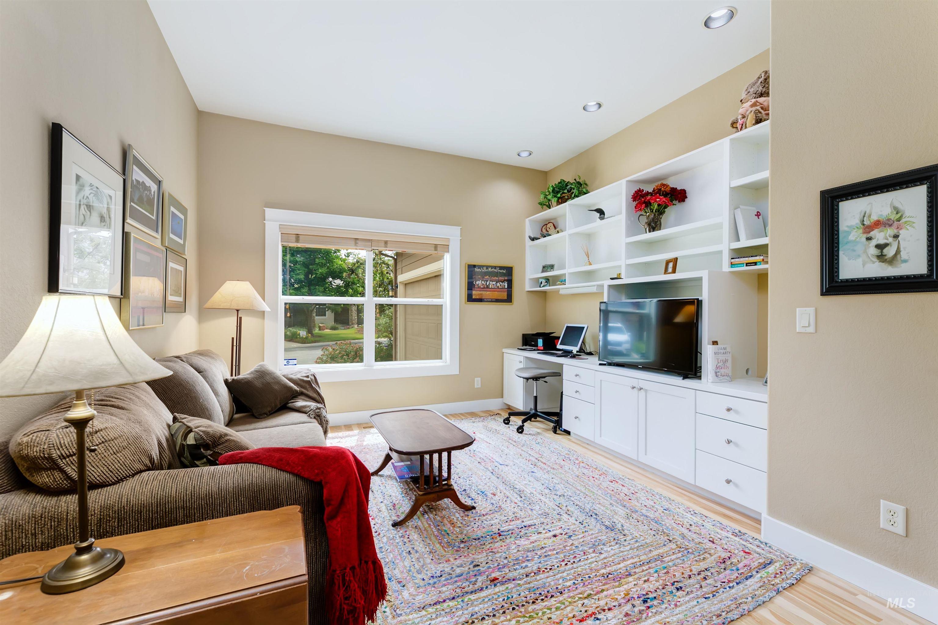 4947 N Ellicott Property Photo 5