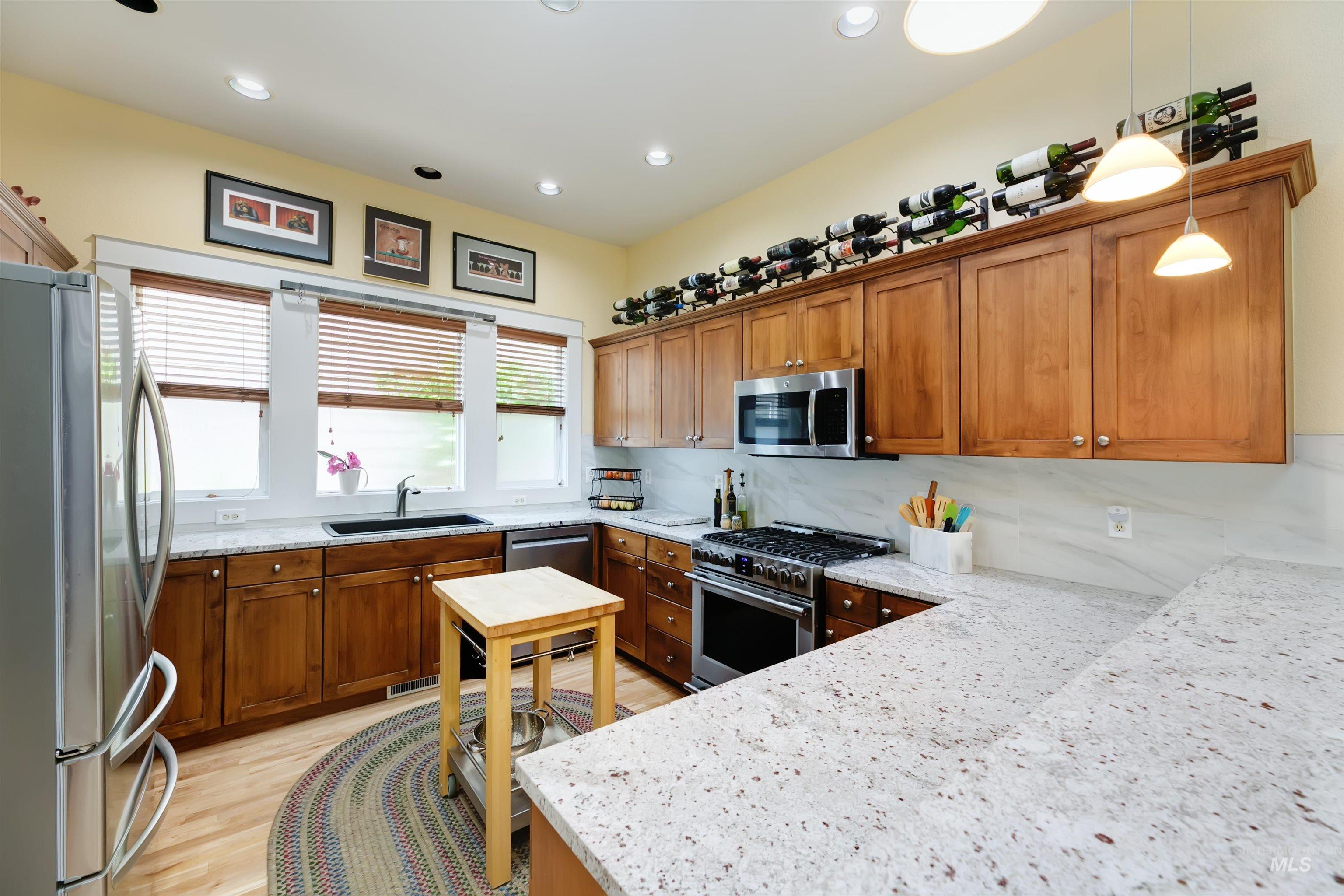 4947 N Ellicott Property Photo 7
