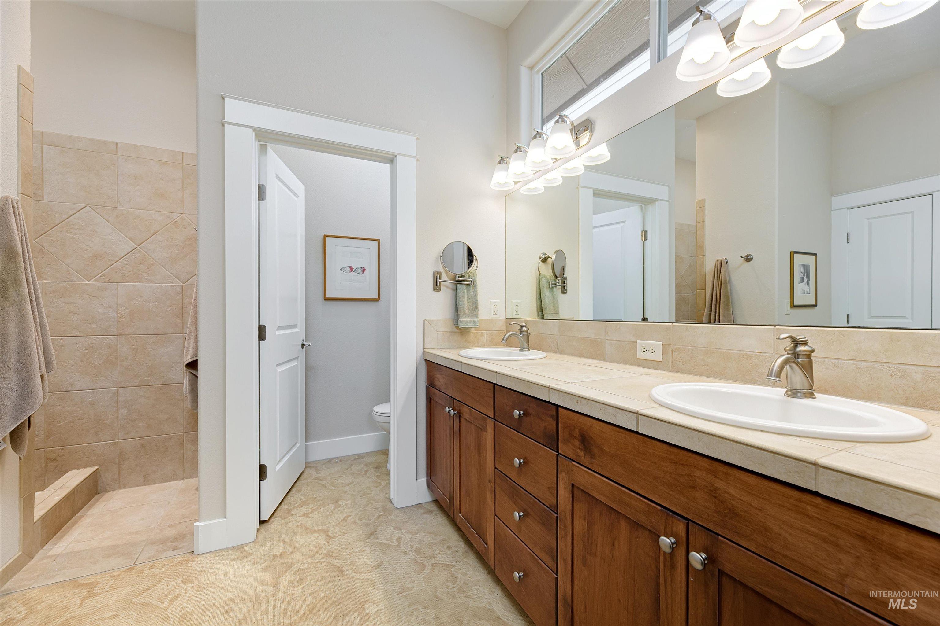 4947 N Ellicott Property Photo 12