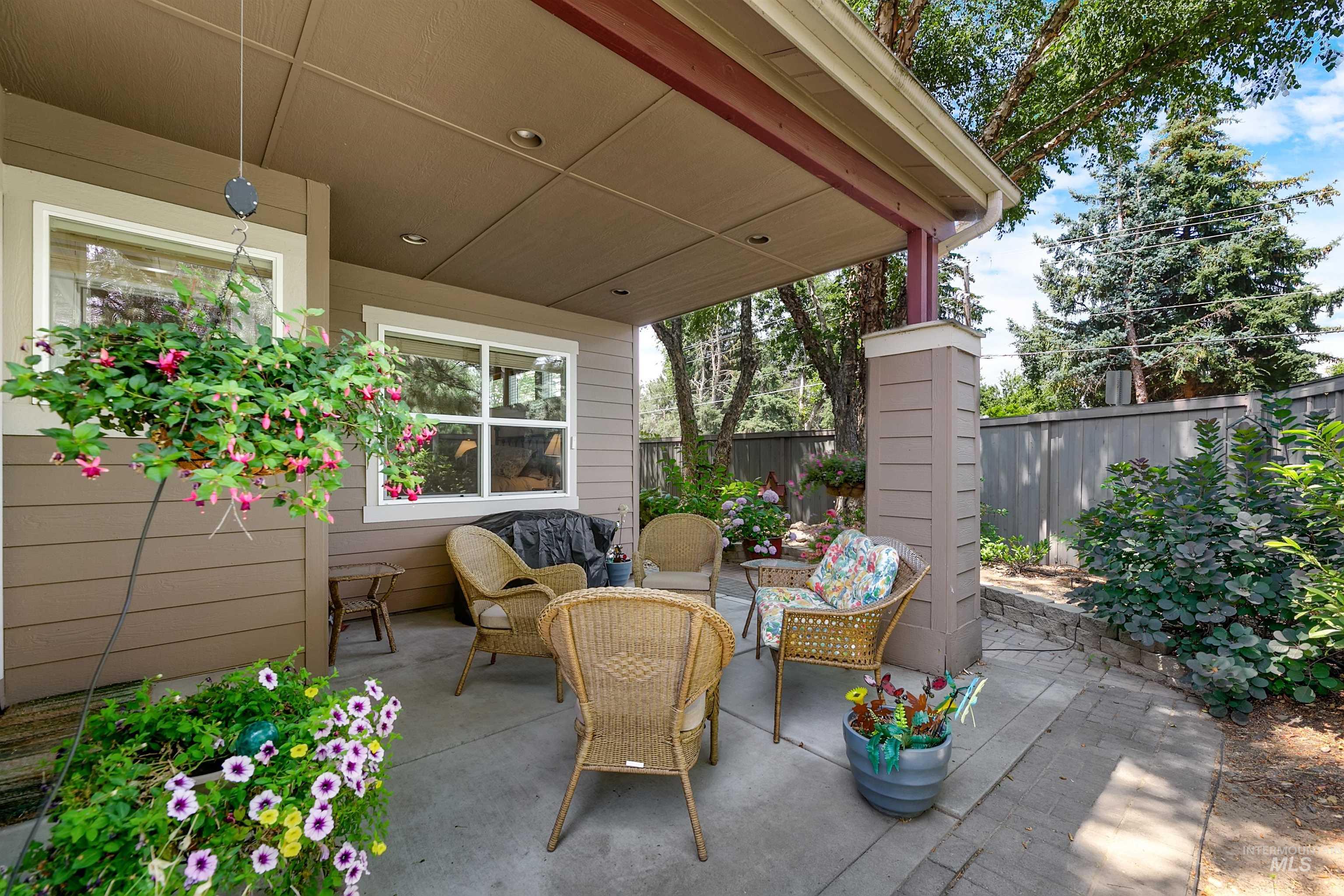 4947 N Ellicott Property Photo 16