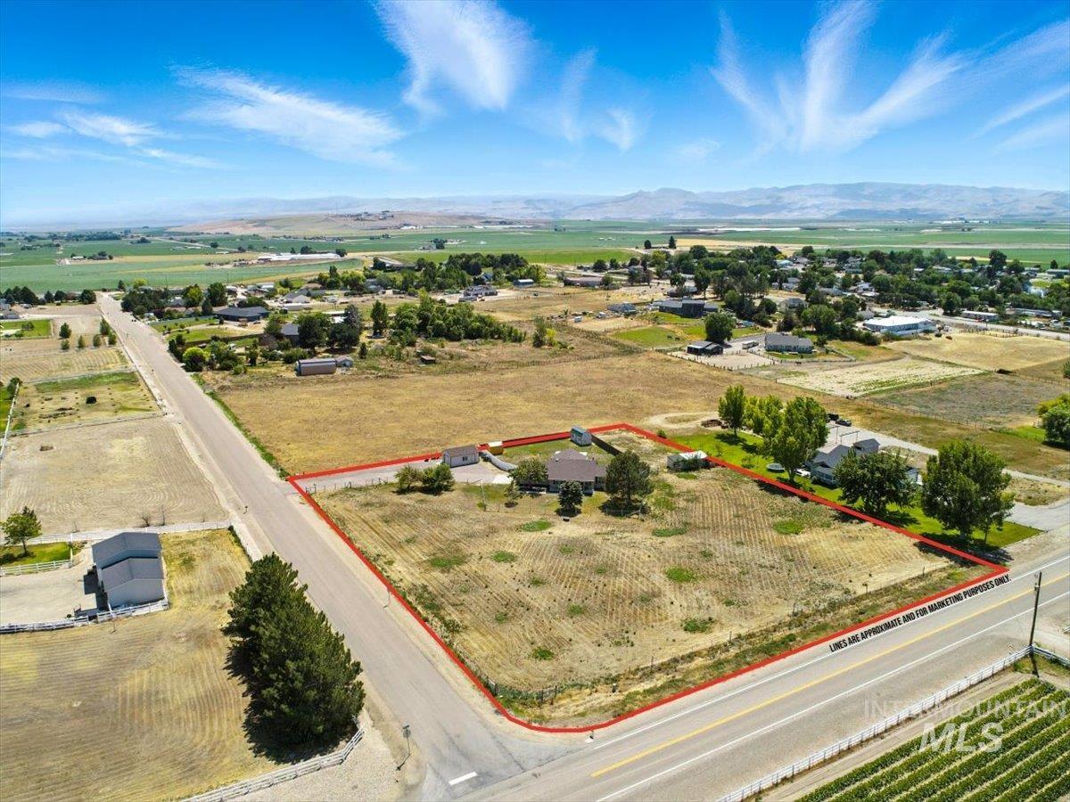 5951 Verde Dr. Property Photo 1