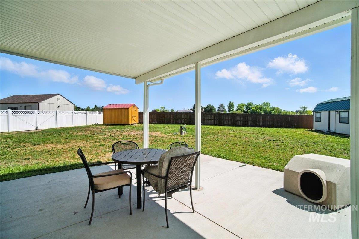 5951 Verde Dr. Property Photo 13