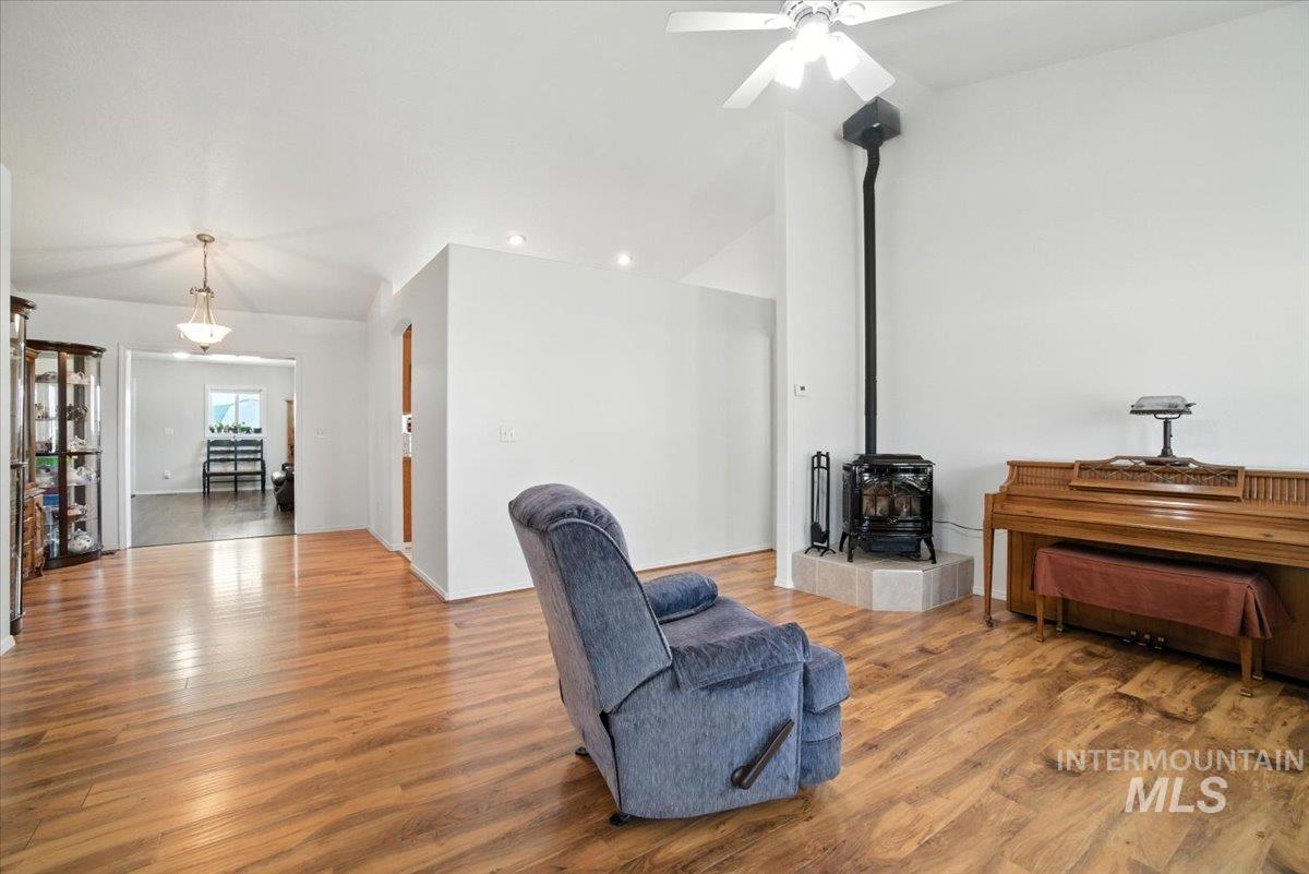 5951 Verde Dr. Property Photo 14