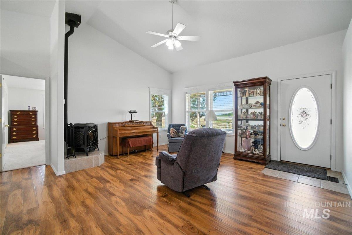 5951 Verde Dr. Property Photo 15