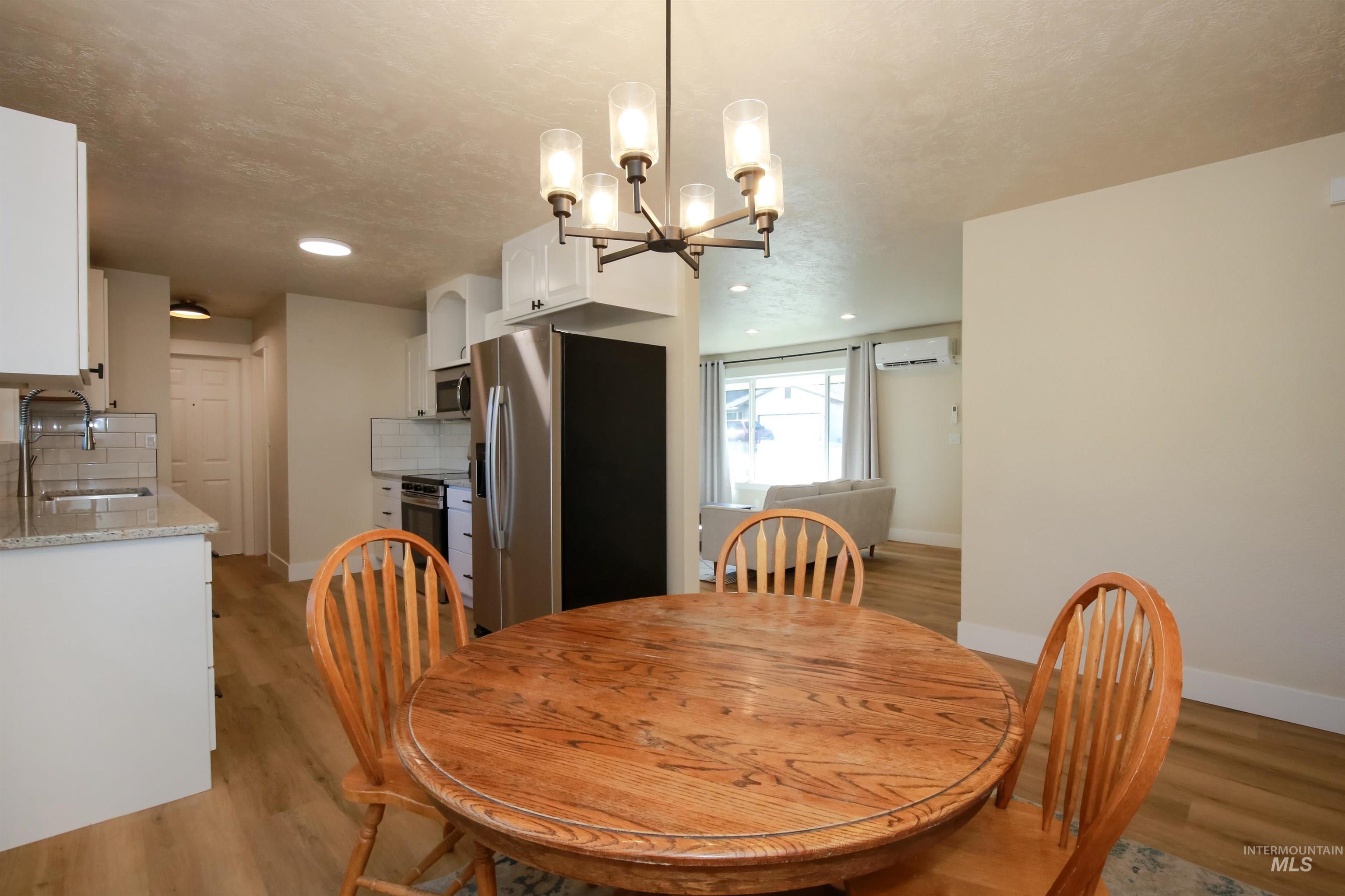 801 Oregon Ave Property Photo 9