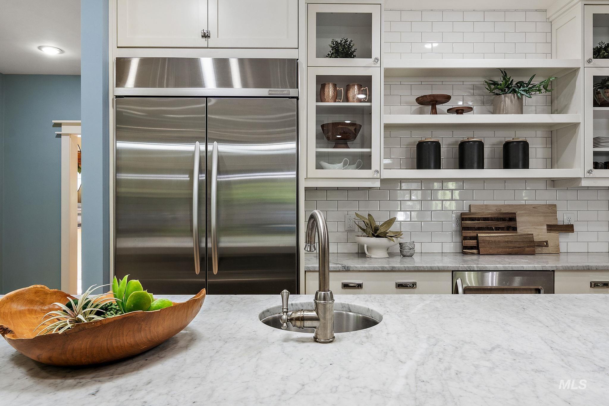 515 N Sierra View Dr Property Photo 10