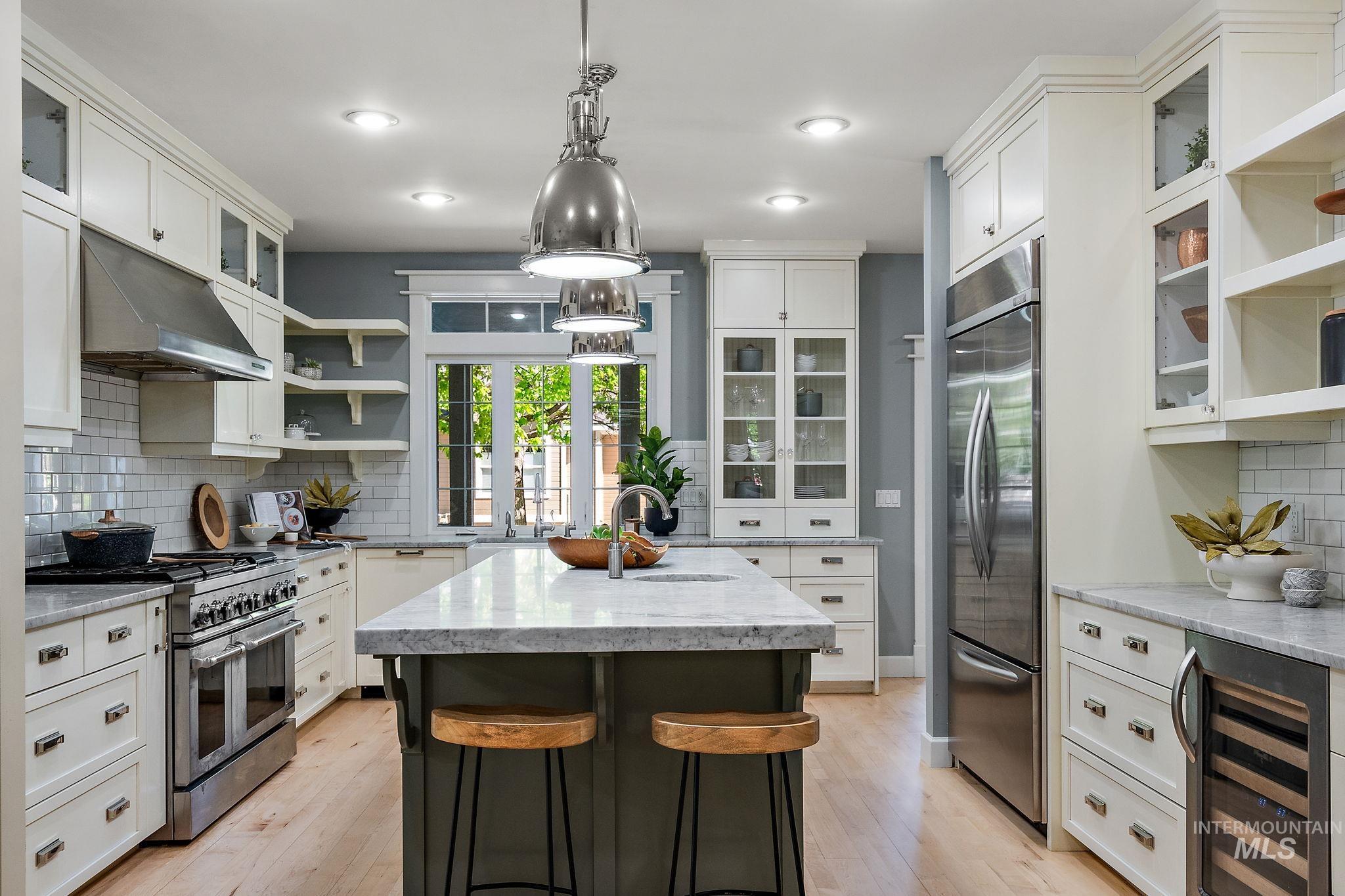 515 N Sierra View Dr Property Photo 11