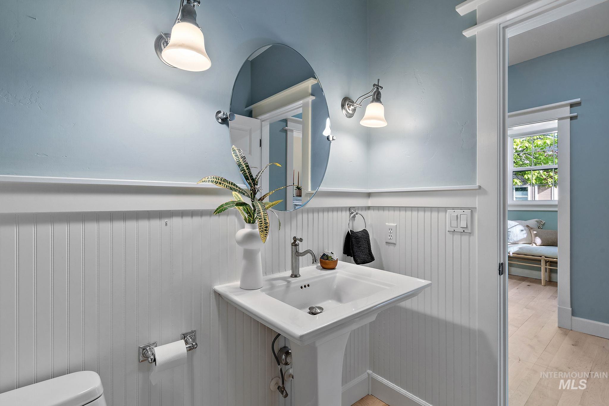 515 N Sierra View Dr Property Photo 19