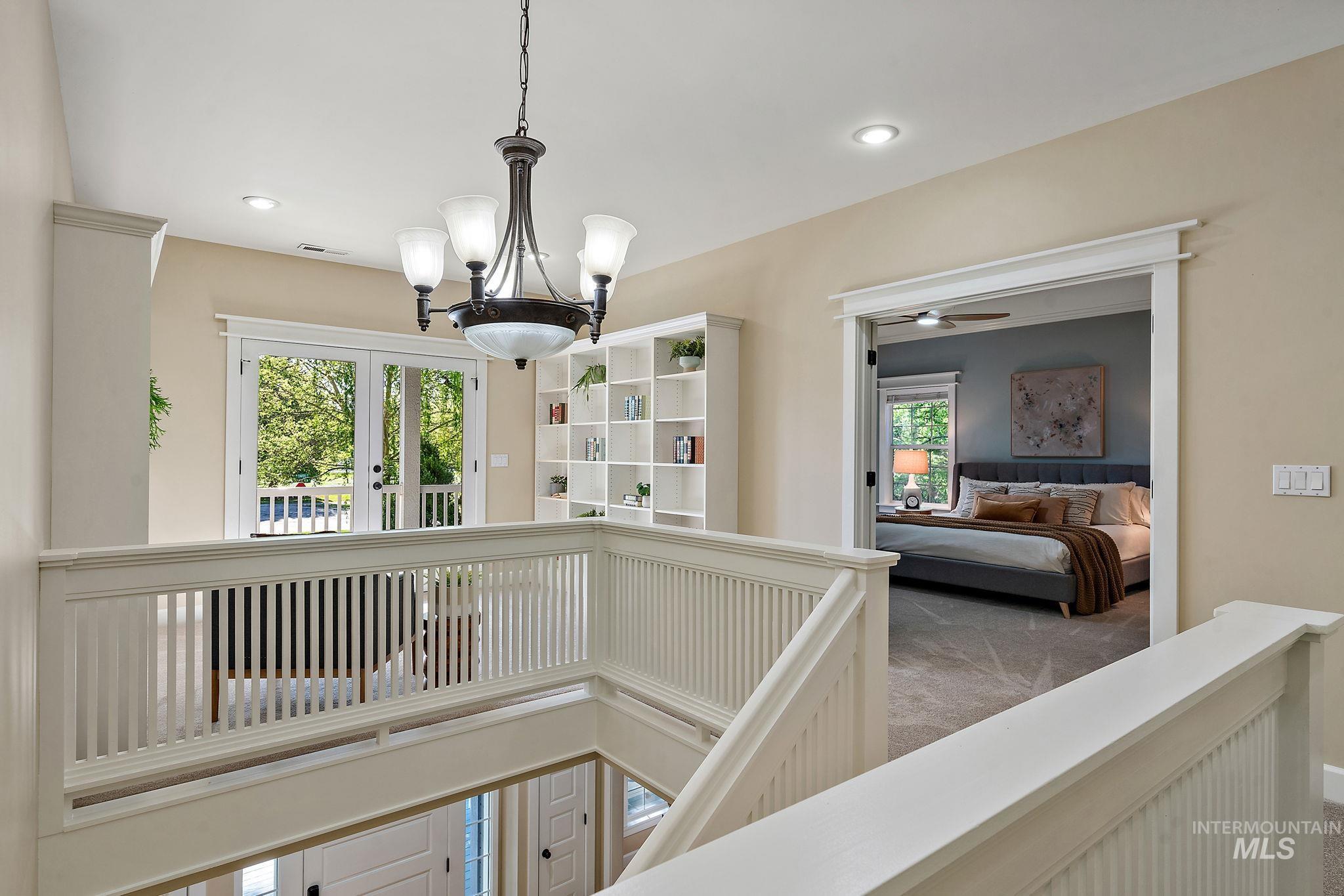 515 N Sierra View Dr Property Photo 21