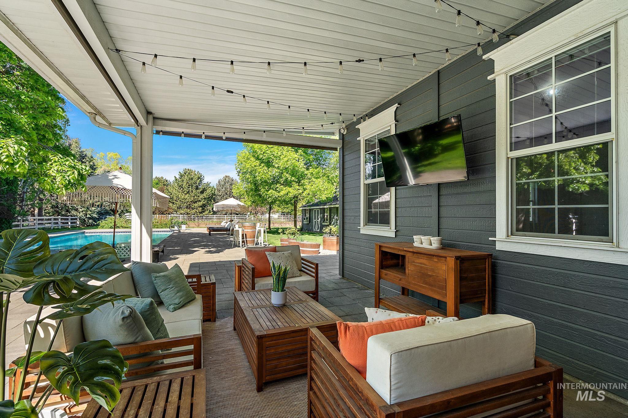 515 N Sierra View Dr Property Photo 36