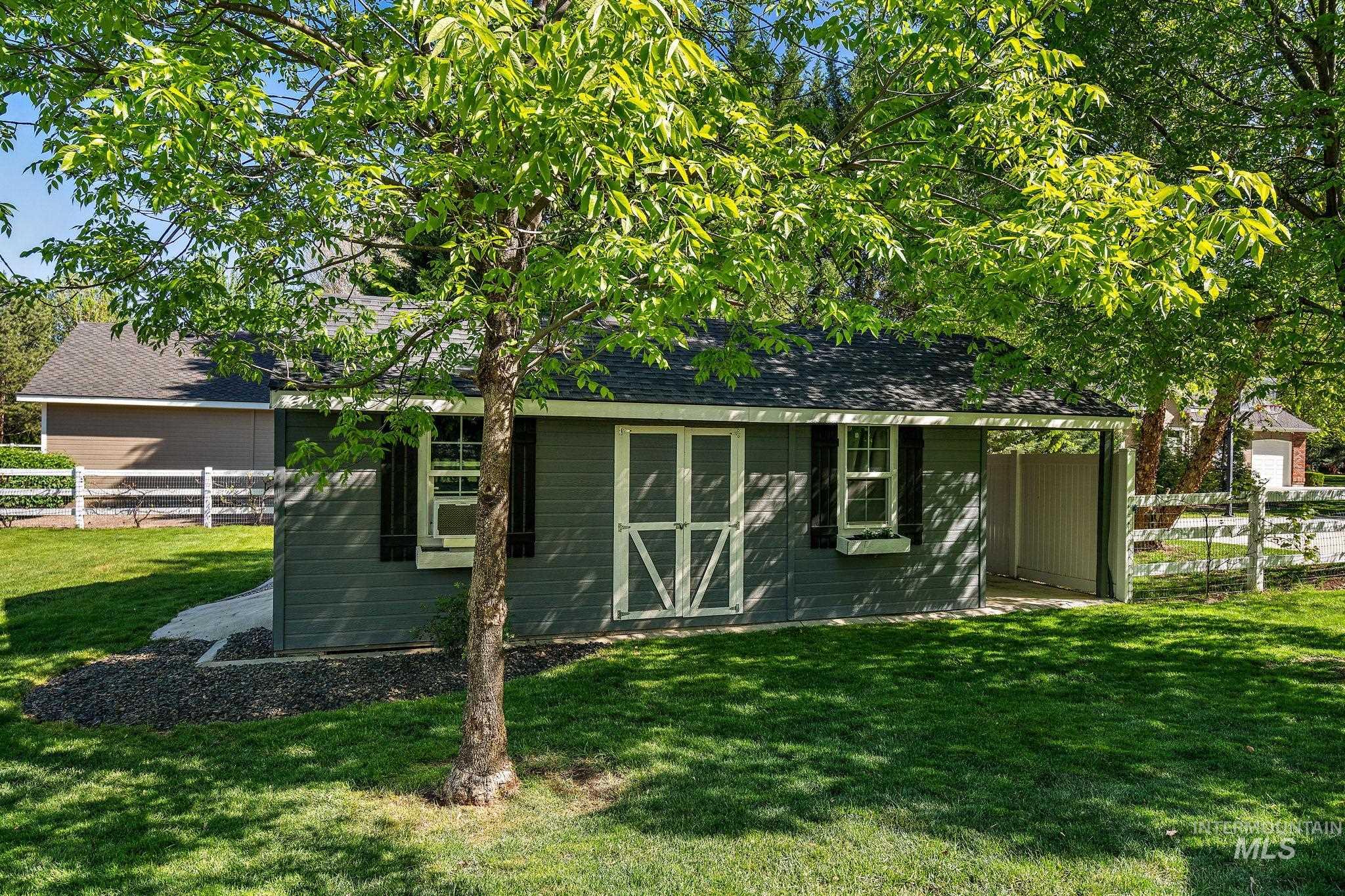 515 N Sierra View Dr Property Photo 41