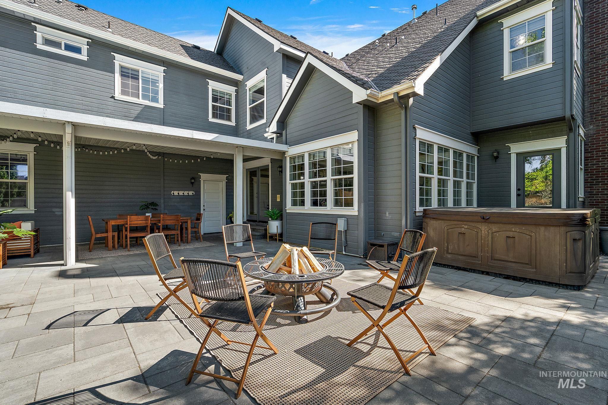 515 N Sierra View Dr Property Photo 44