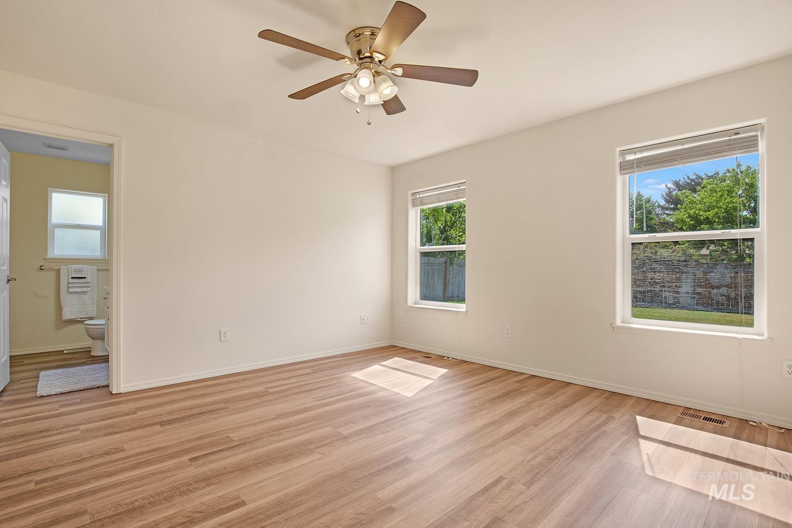 1522 Dana St Property Photo 10