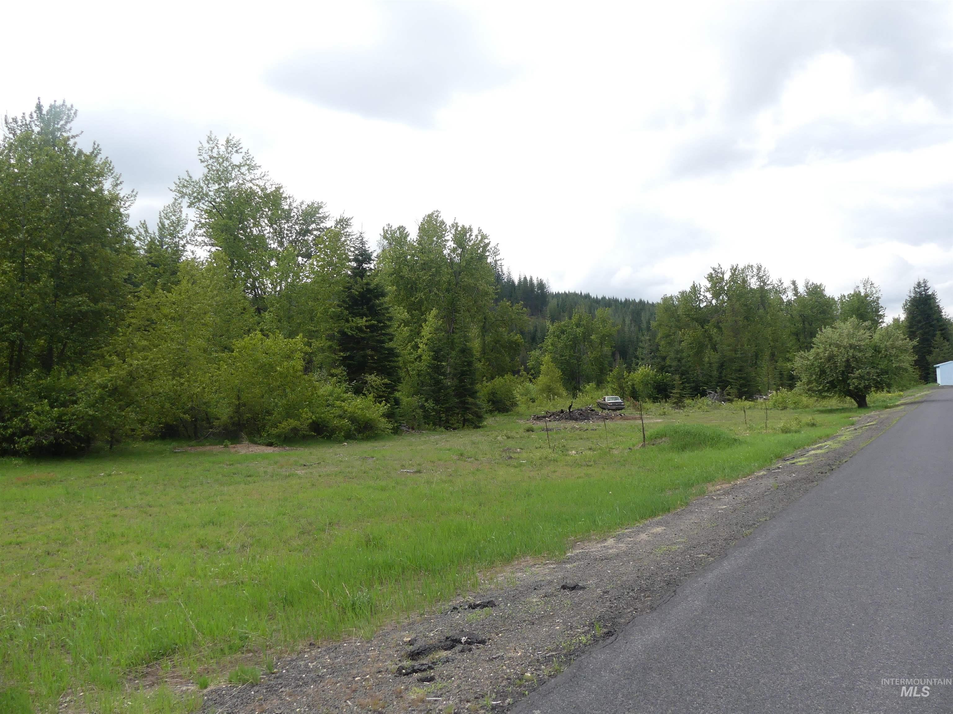 256 Beaver Lane Property Photo 6