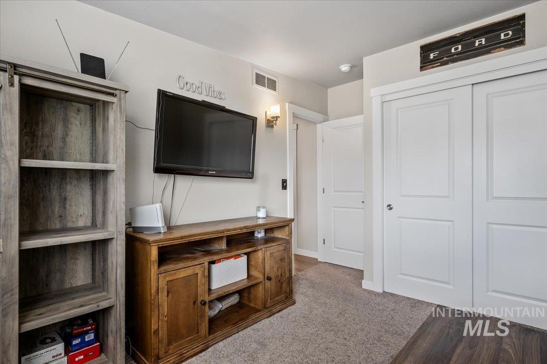 5613 W Gage St Property Photo 13