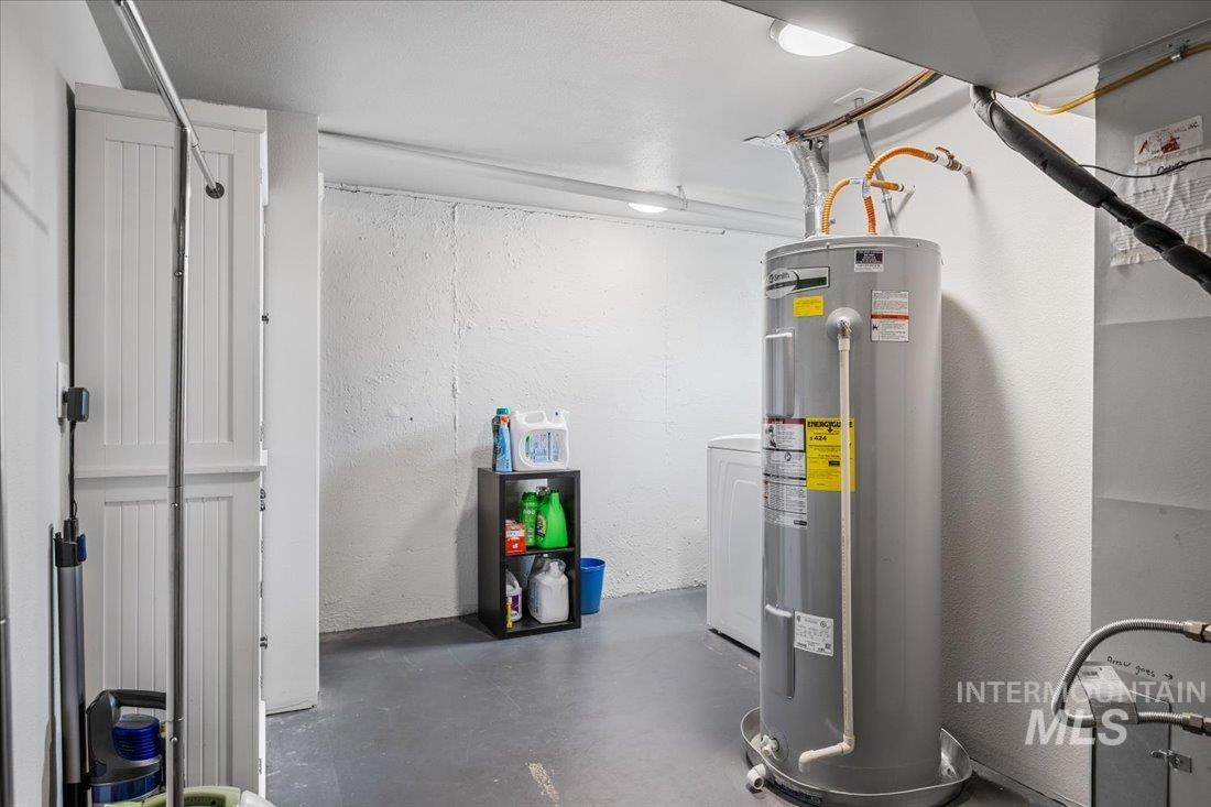 5613 W Gage St Property Photo 25