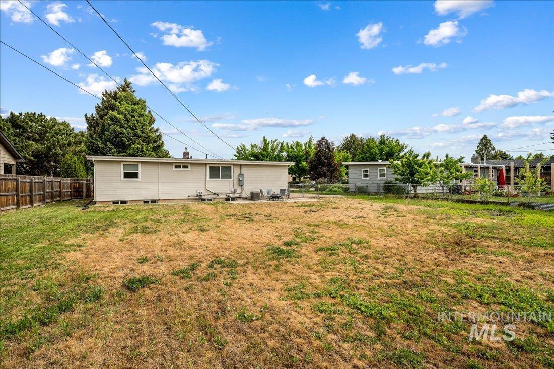 5613 W Gage St Property Photo 30