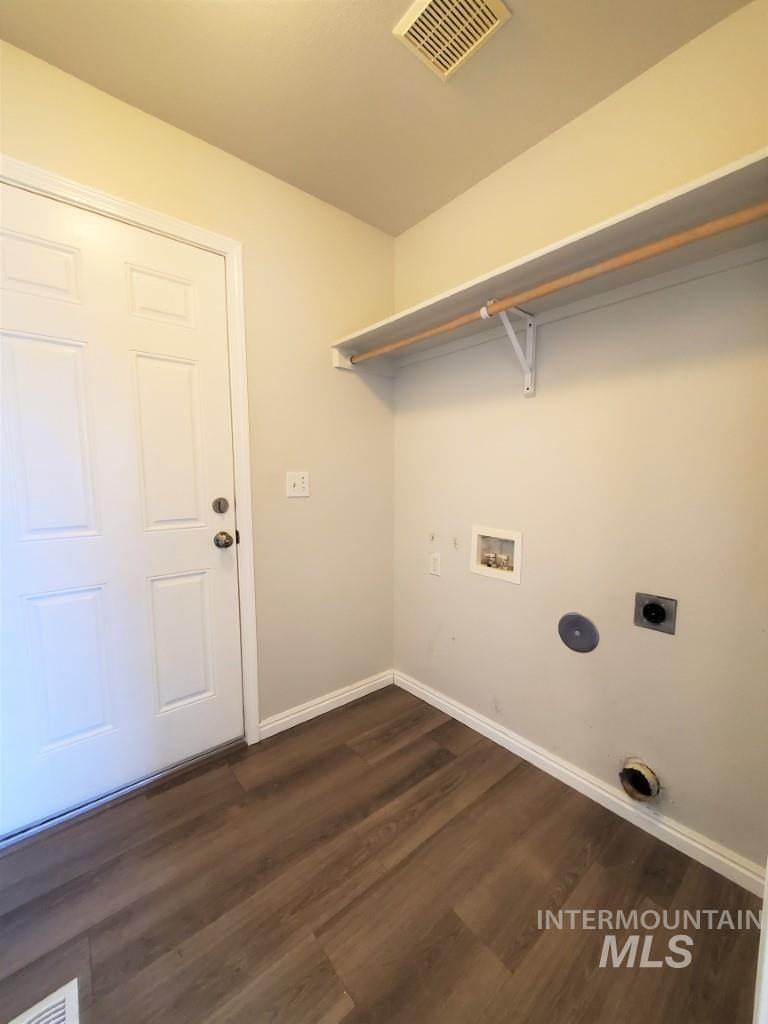 811 W Dewey Ave Property Photo 11
