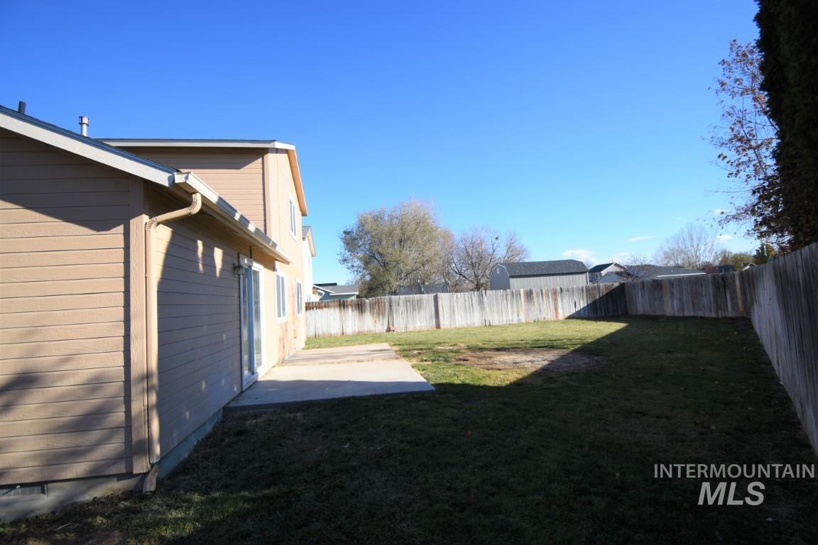 811 W Dewey Ave Property Photo 25