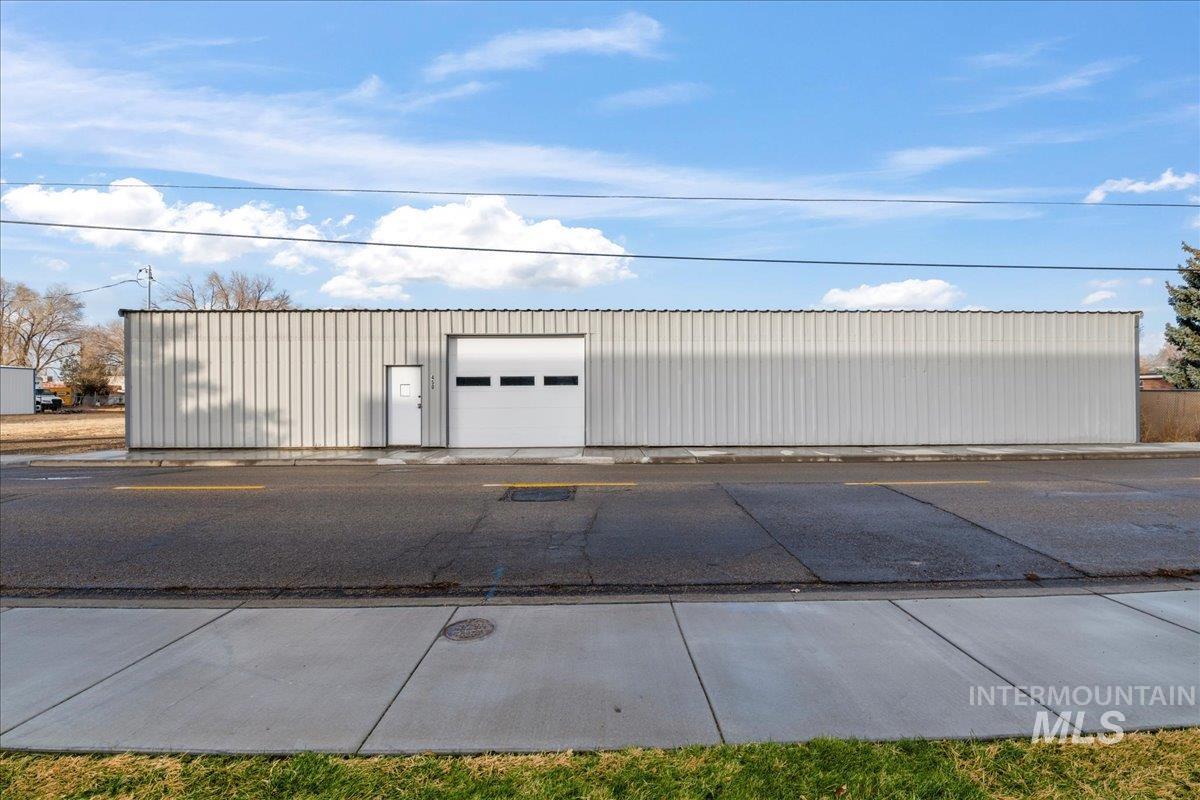 450 W Jackson Property Photo 27