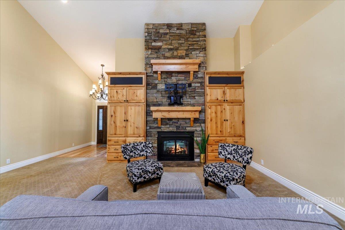 568 Boxwood Dr. Property Photo 10