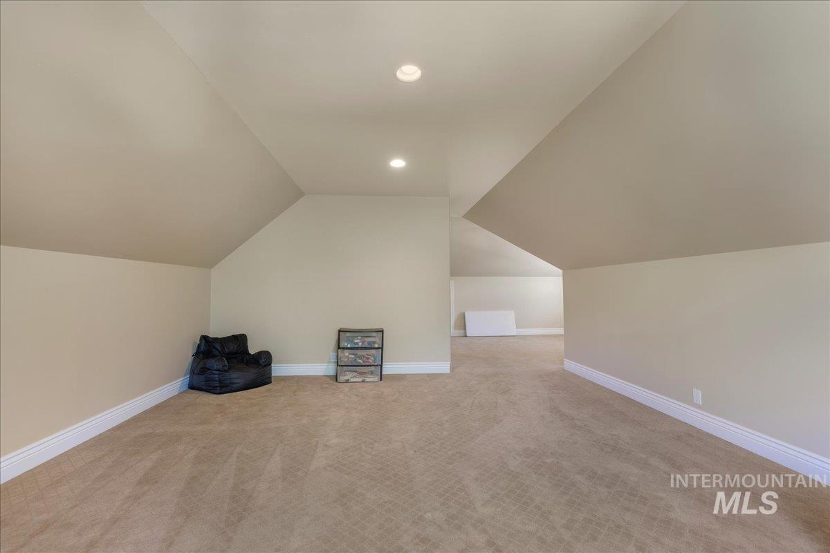 568 Boxwood Dr. Property Photo 37