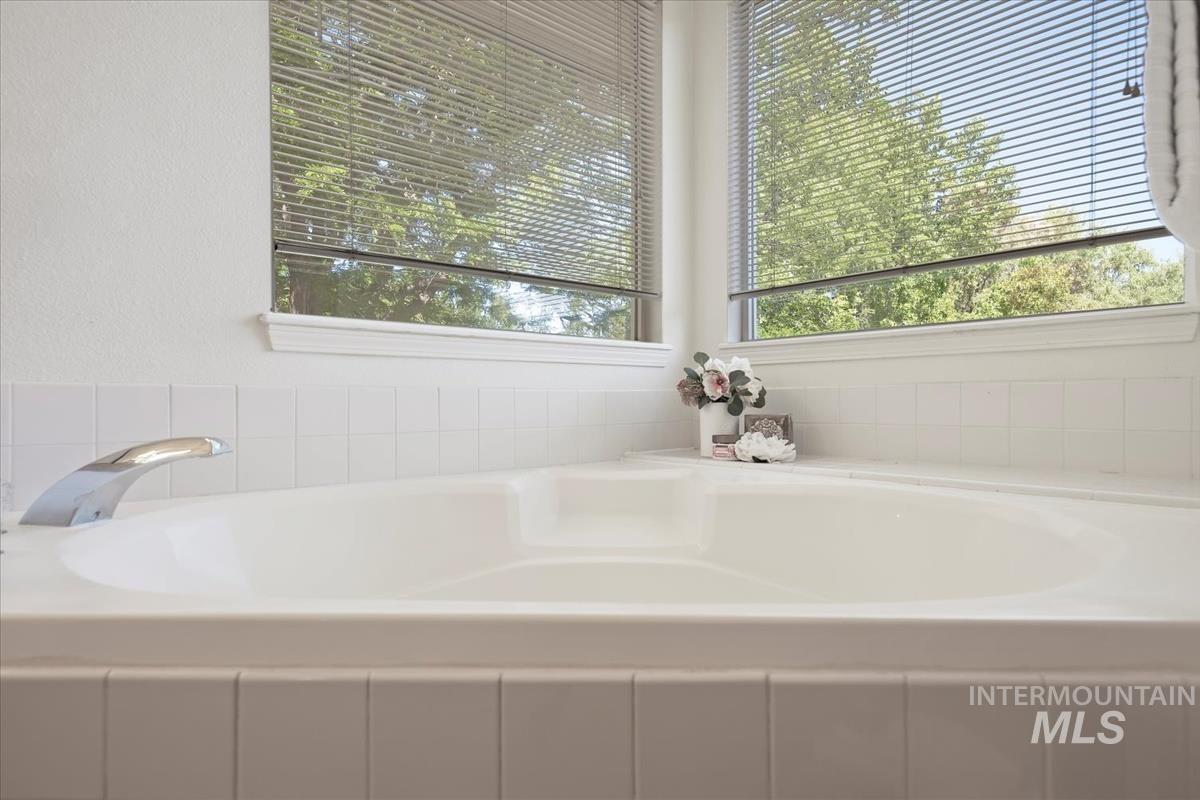 2491 S Bayou Bay Way Property Photo 24