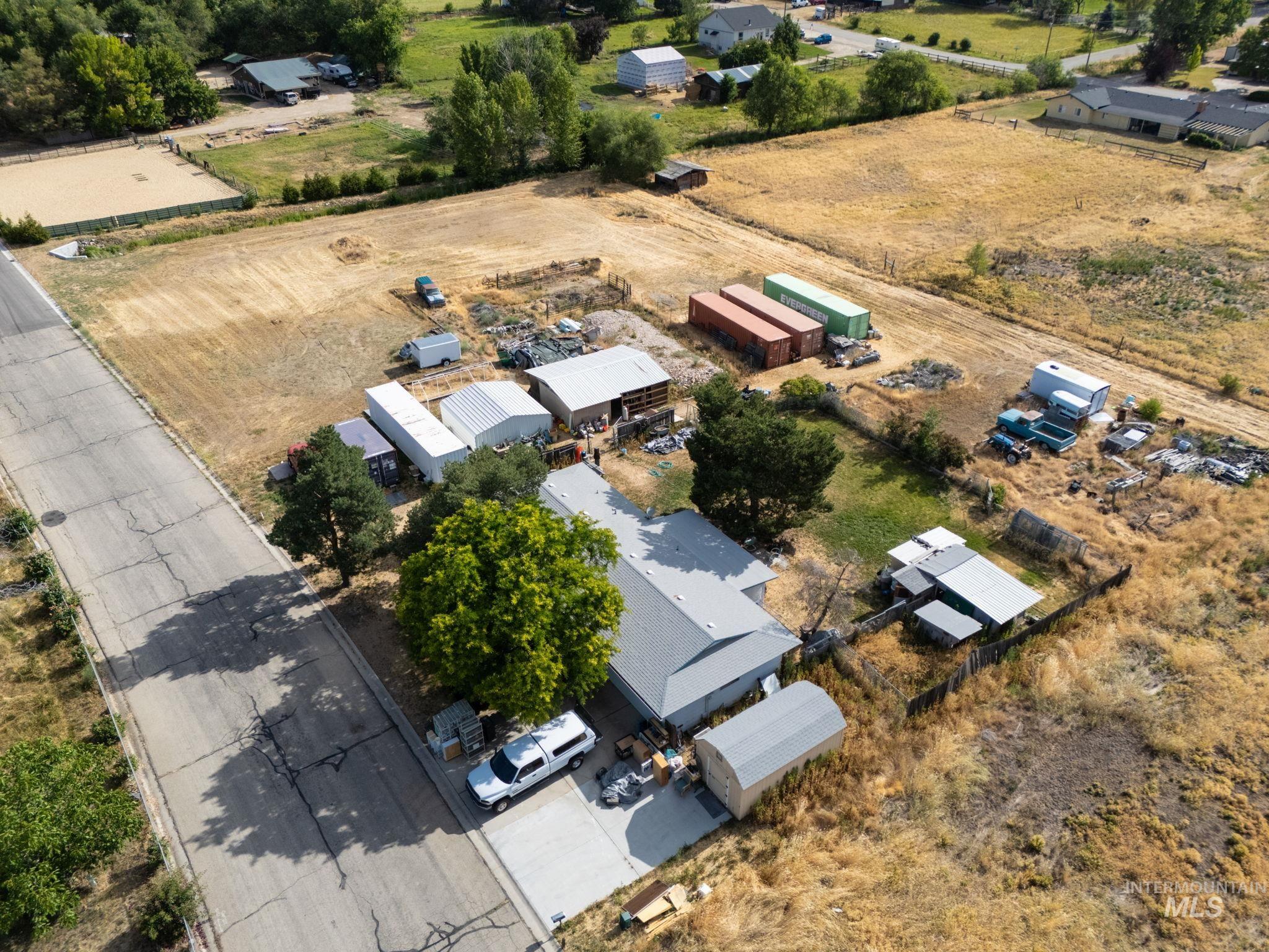 1530 S Topaz Property Photo 6