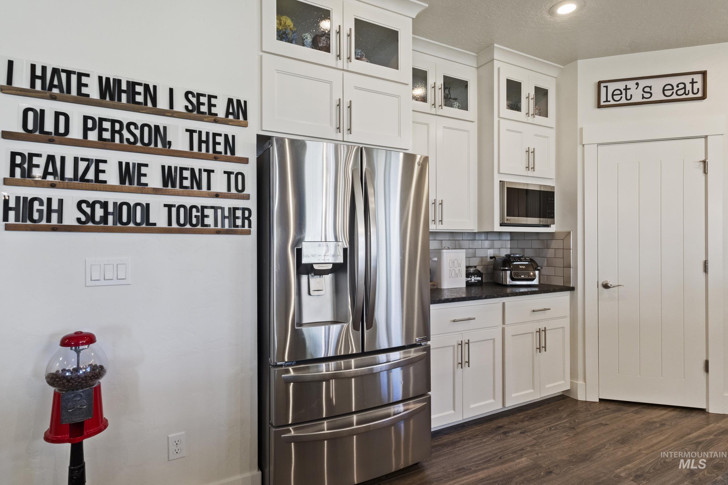 9935 Falls Point Way Property Photo 10