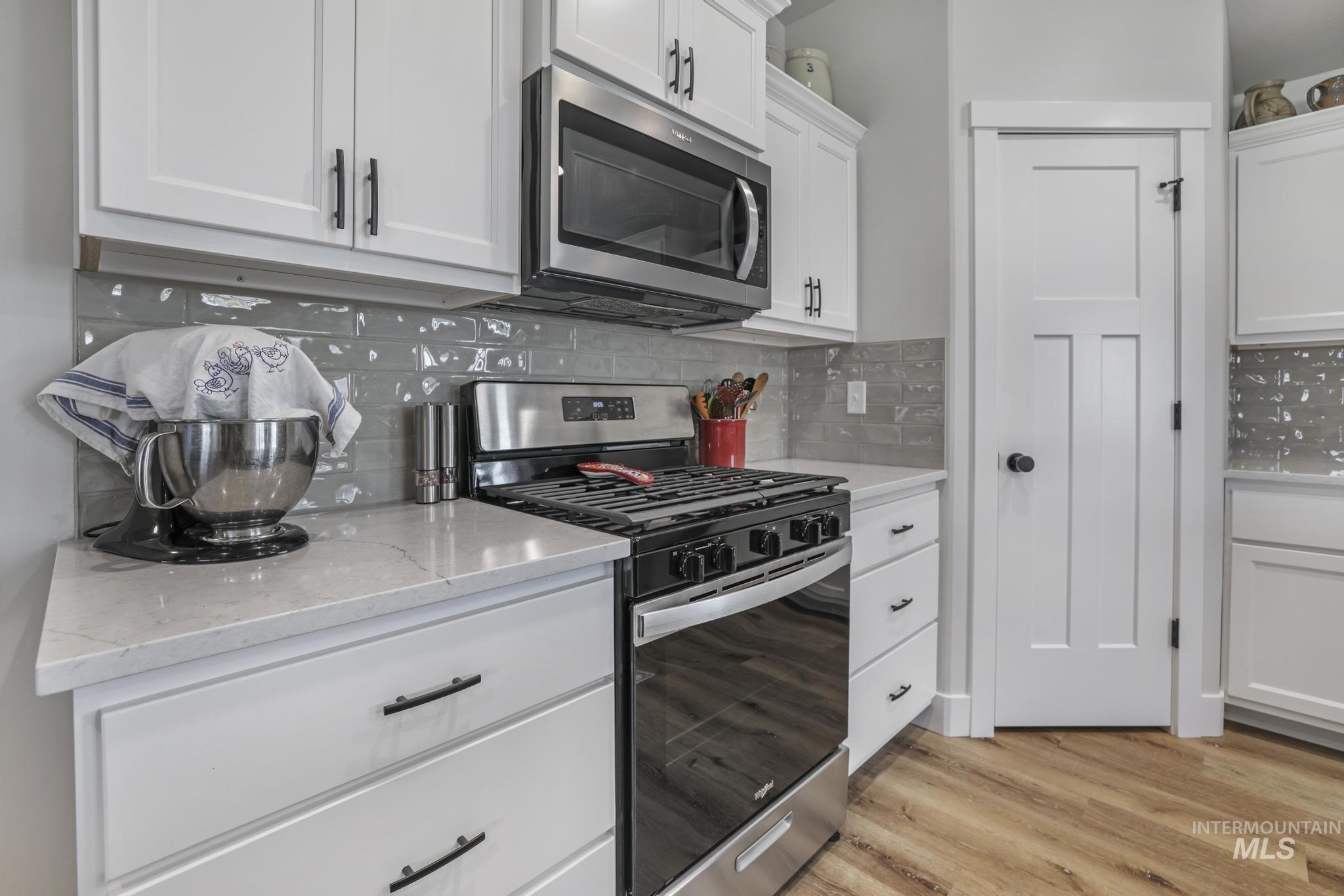 1317 Kyla Court Property Photo 4