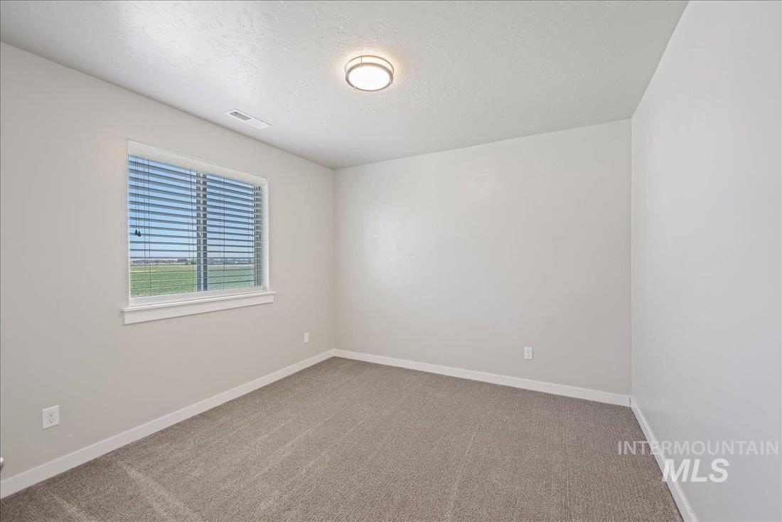 13265 Smithtown Ct Property Photo 32